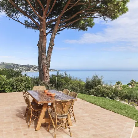 Du Petit וילה סן-מקסים