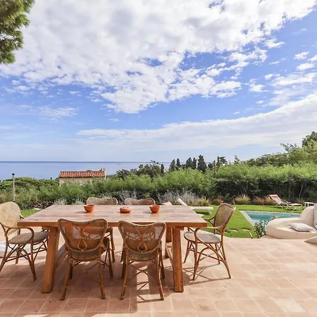 Du Petit Sainte-Maxime